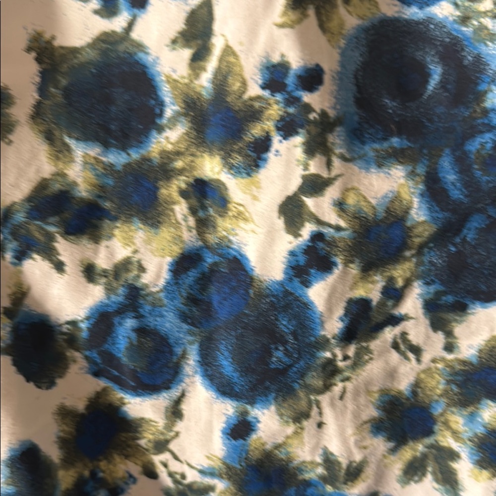 Ann Taylor Blue and White Floral Halter Sheath Sleeveless Midi Dress 6 - Picture 5 of 11
